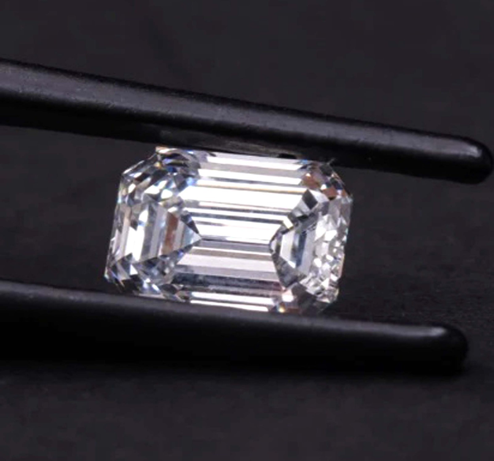 IGL Certified 5 Ct Emerald Lab Grown Diamond D Color VVS1 CVD Loose Gem 5ASK