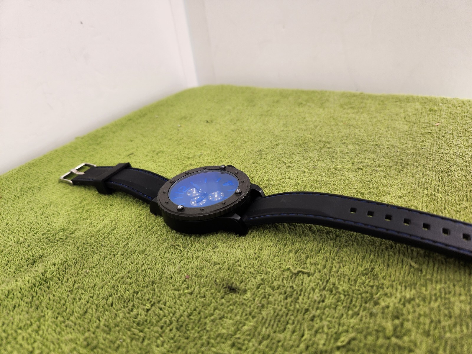 ACCUTIME WATCH CORP PC21J-JAPAN MOVT Carbon BLUE DESIGNER RUBBER BAND