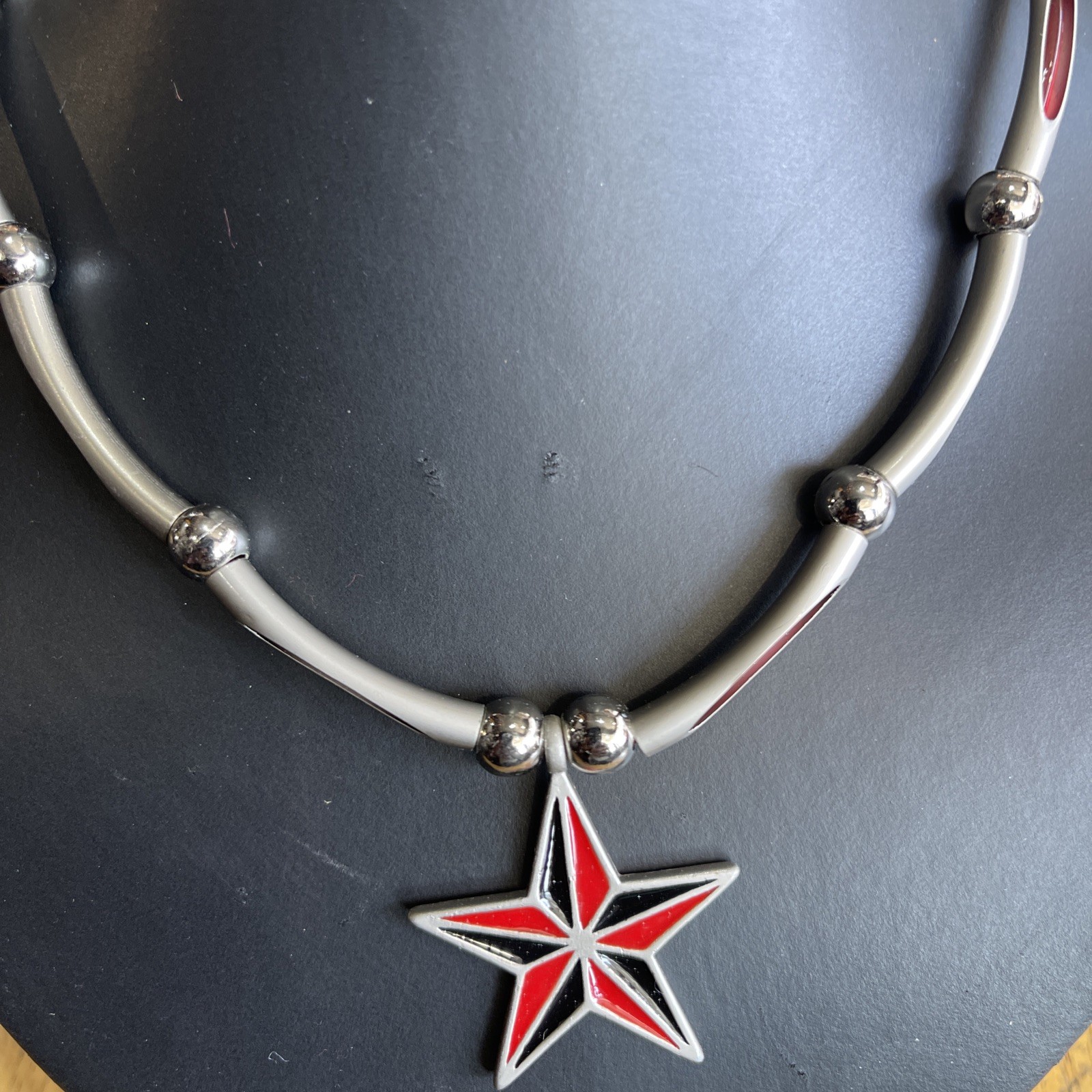 Retro Punk Red & Black Nautical Star Chocker Necklace: Adjustable To 18” Quality