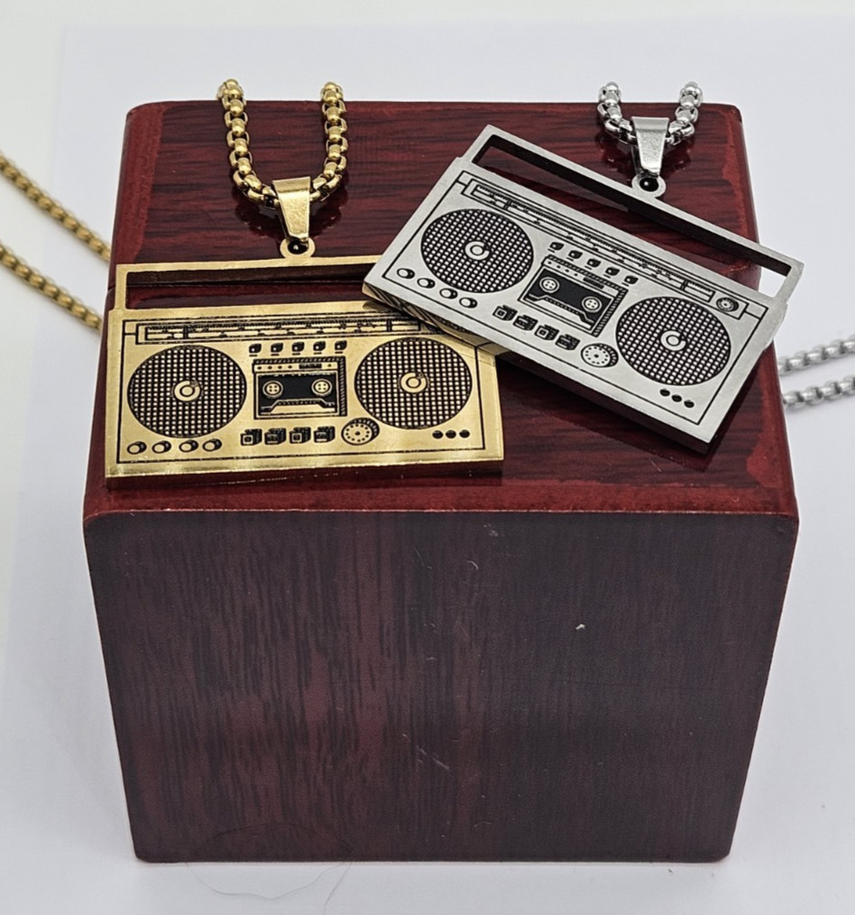 Retro Boombox Pendant Necklace – Music Theme Fashion Jewelry – Unisex Chain