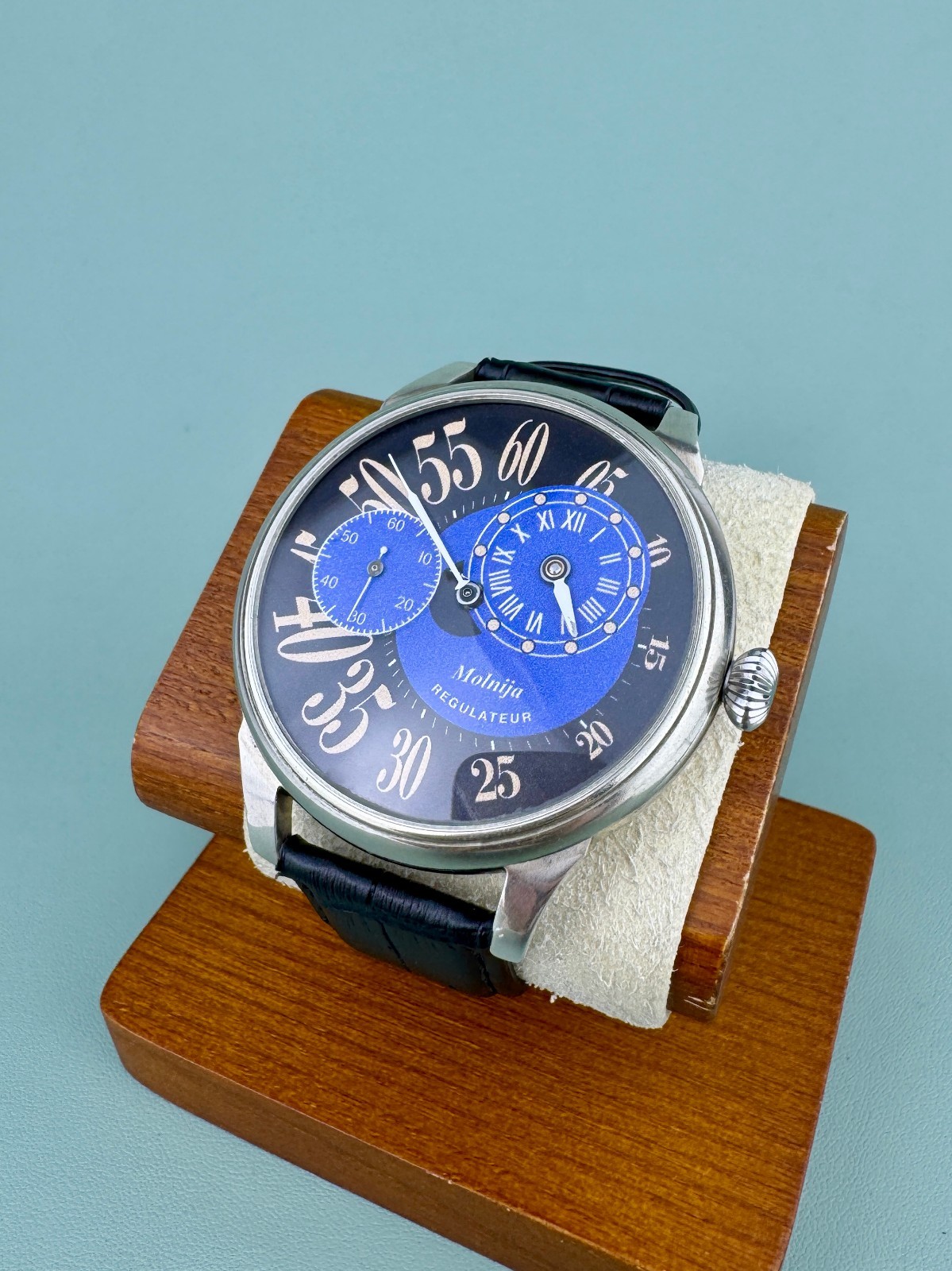 Molniya Regulator Wristwatches Men’s Mechanical Big Watch 3602 USSR Vintage
