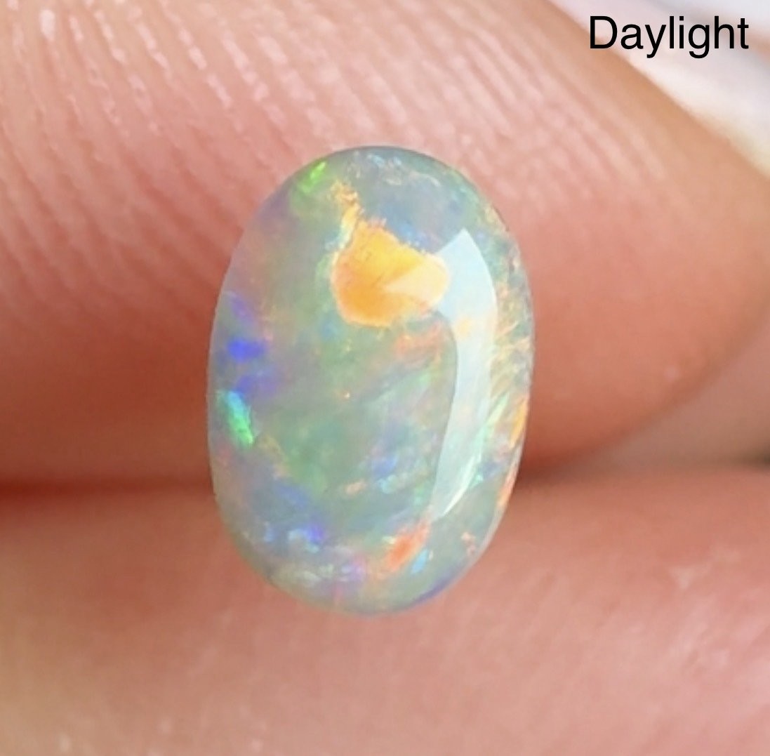 Lightning Ridge Australia Solid Crystal Opal 0.40 ct Gemstone