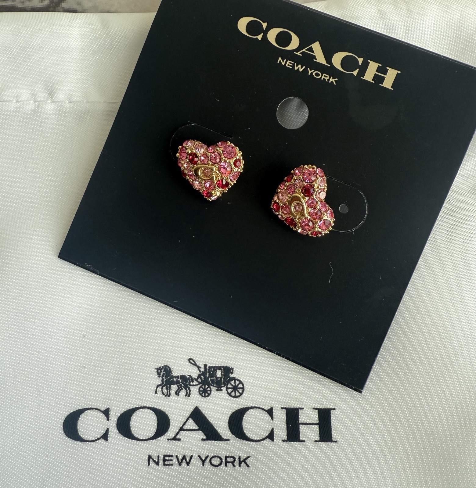 WNT Coach Outlet Pavé Heart StudEarrings CDS81 GD/PKONE Gold/ Pink