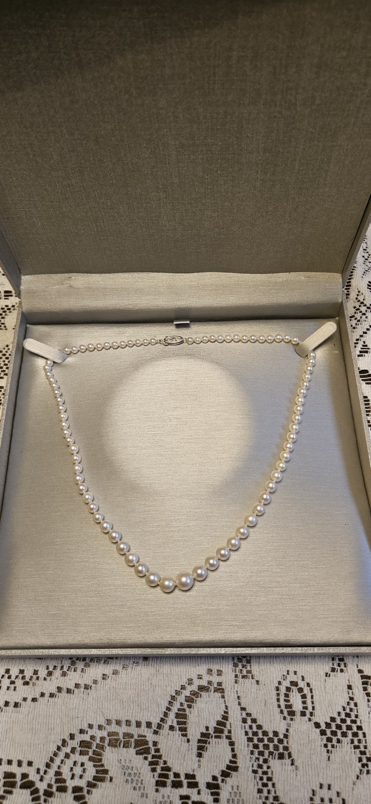 Vintage 16″ Cultured Pearl Necklace w/14K Gold Clasp Zales Jewelers