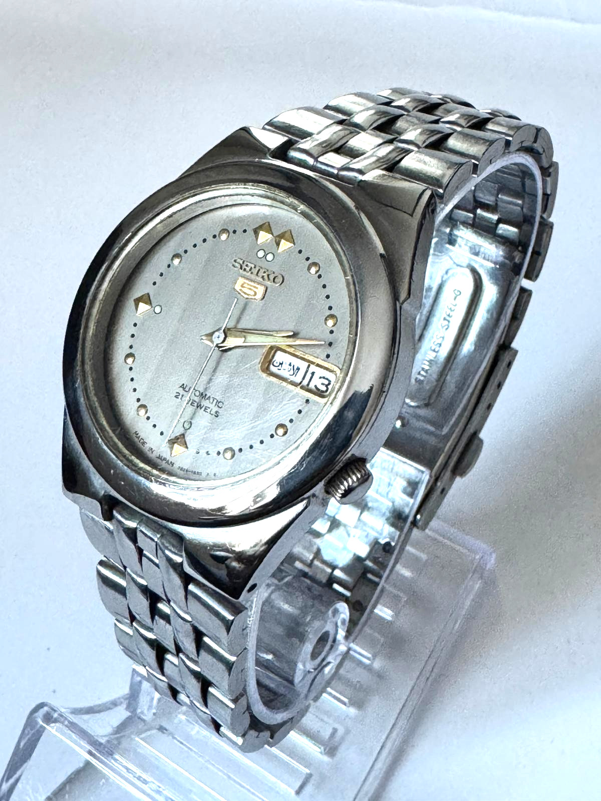 Vintage Seiko 5 Automatic 21 Jewels 7S26A Men’s Watch-Day/Date