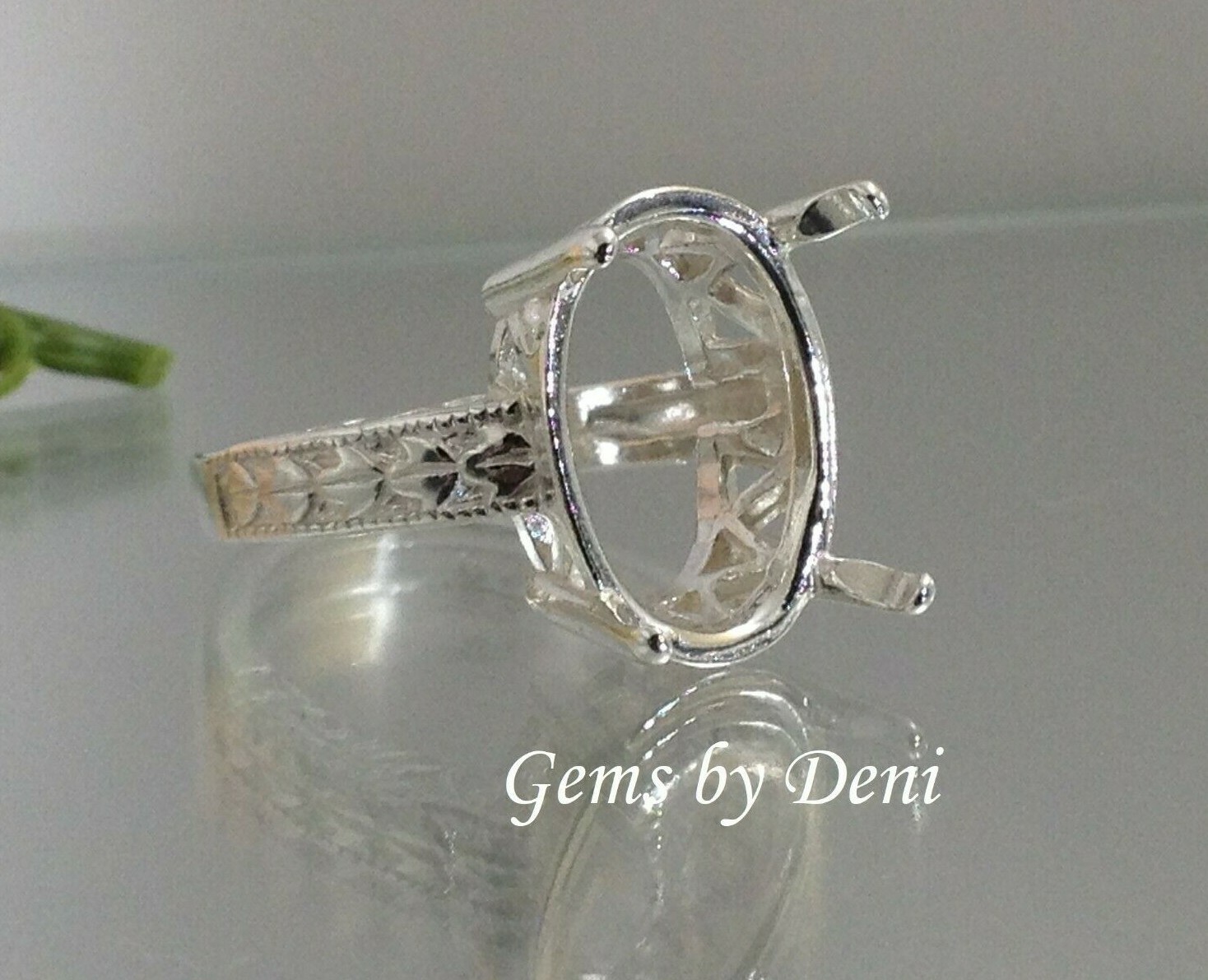 (7×5-18x13mm) Oval Engraved Shank Sterling Silver Ring Setting Size 7