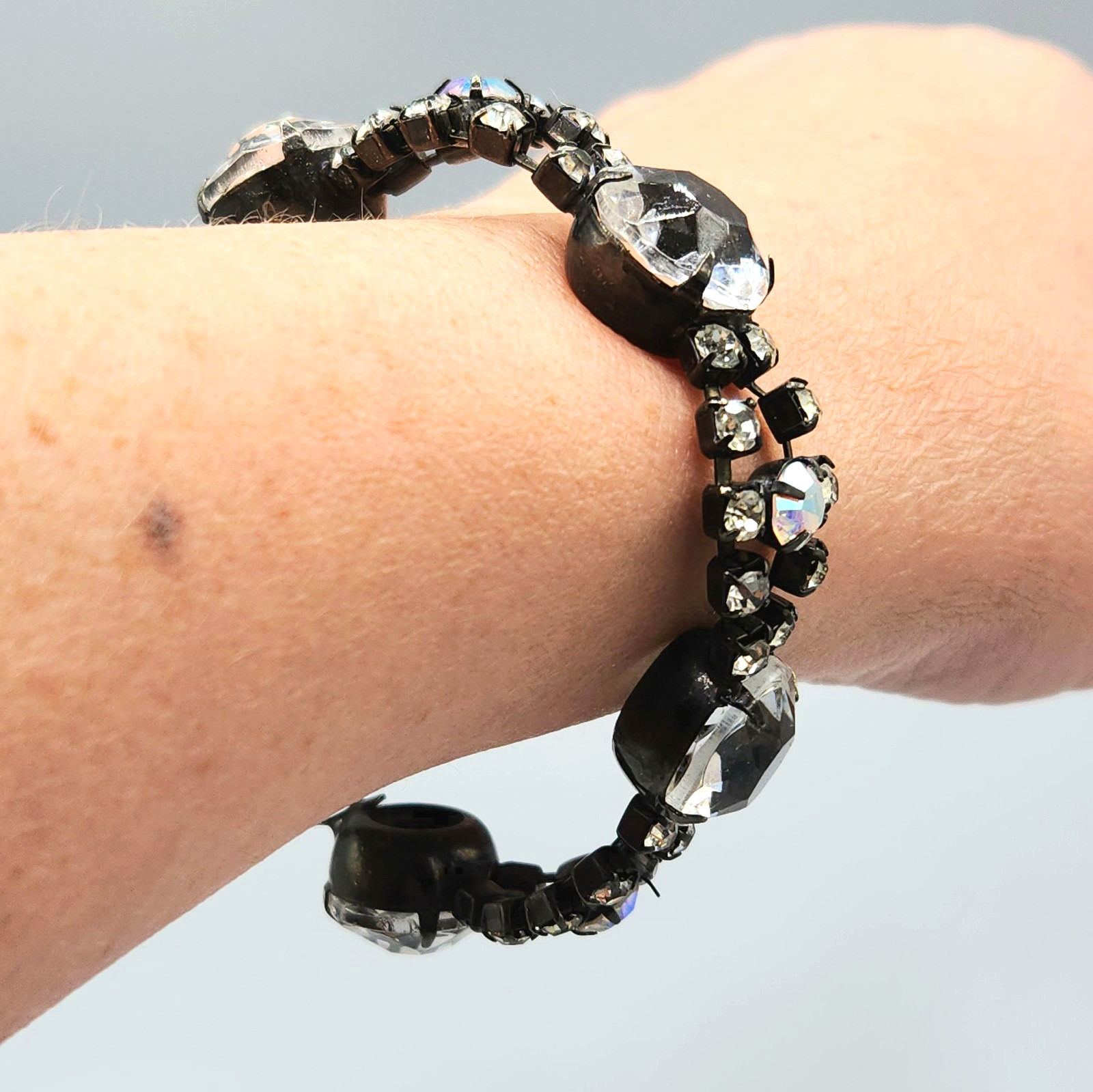 Vintage Unsigned Molded Glass and AB Chaton Rhinestone Japanned Bracelet 7”