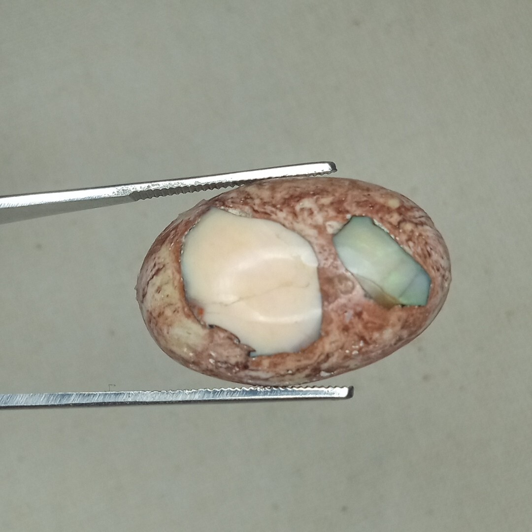 17.0 Ct. Mexican Catera Fire Opal Stone, Oval, 21x14x6mm.