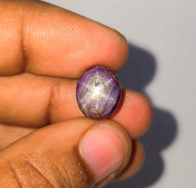 Natural Star Sapphire Cabochon 11.70 ct Purple Oval untreated loose gemstone