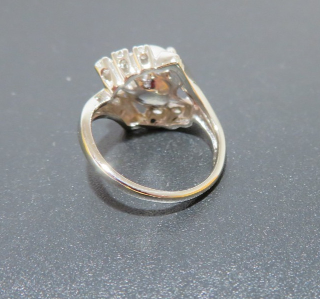 14K WG PEARL & DIAMOND CLUSTER RING SZ 2.25 2.60 grams (AI-2977)