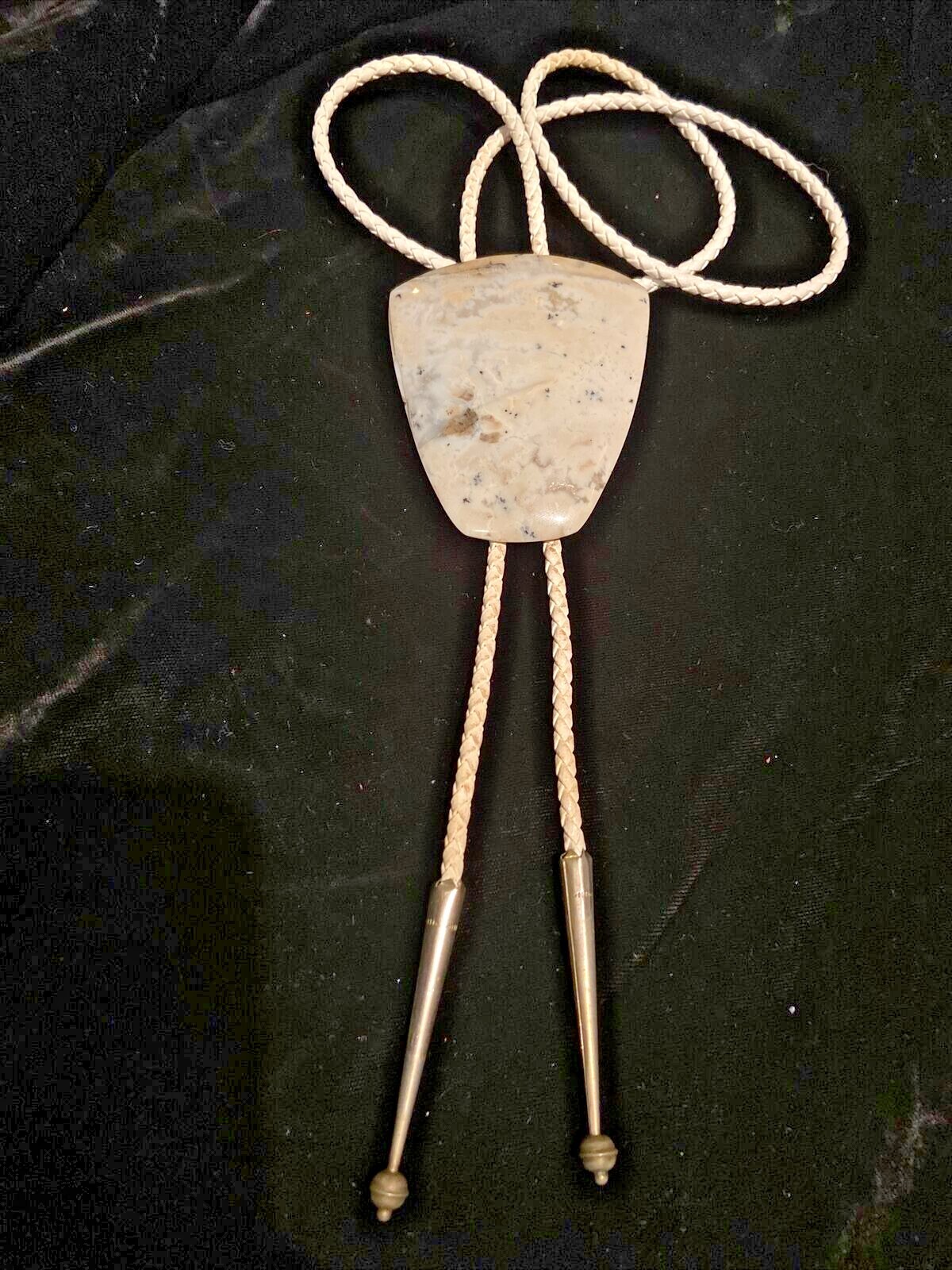 Vintage Spectacular Modern INDIAN Art White Stone Silver BOLO Tie Fine