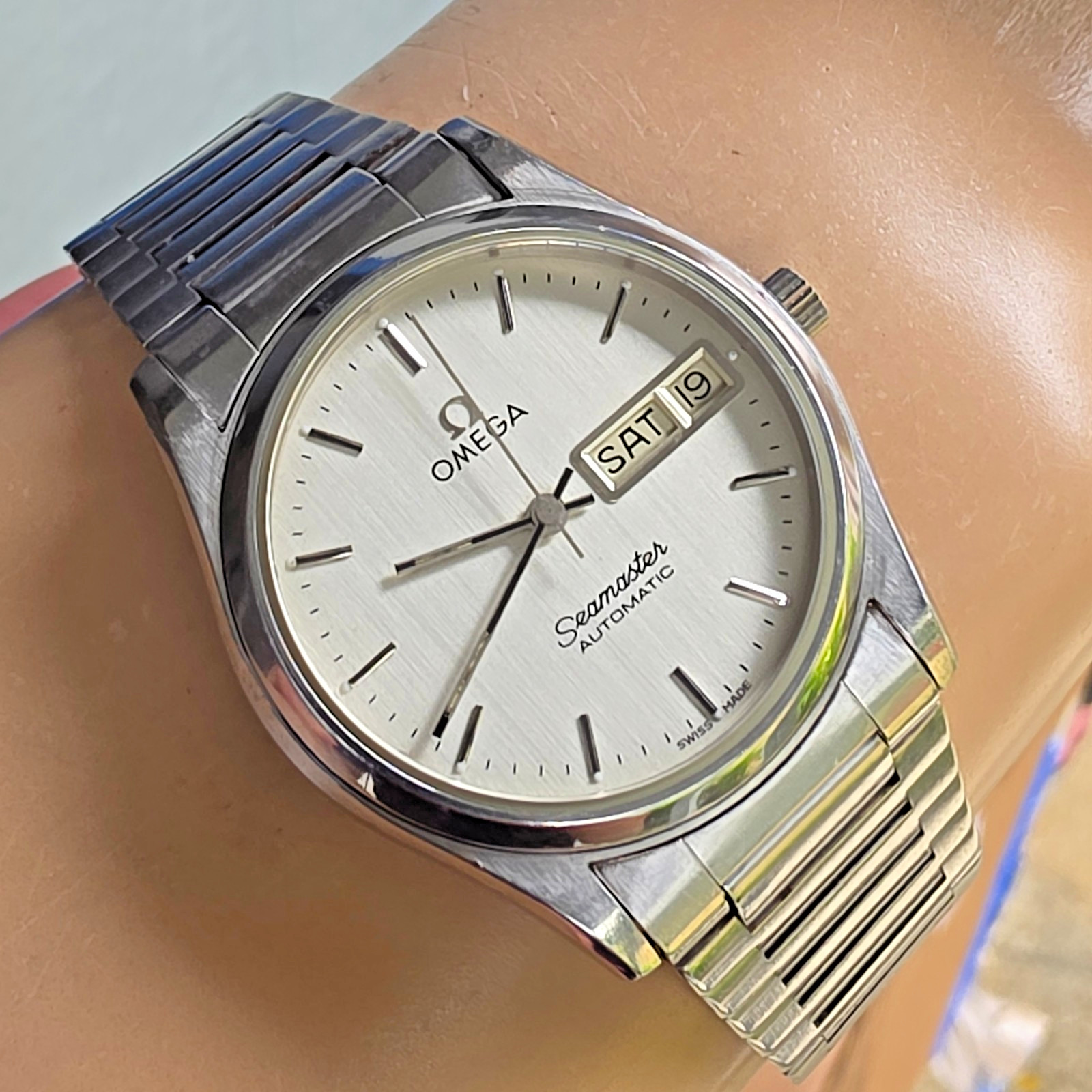 Vintage OMEGA seamaster men’s automatic watch day/date swiss 1982 #2