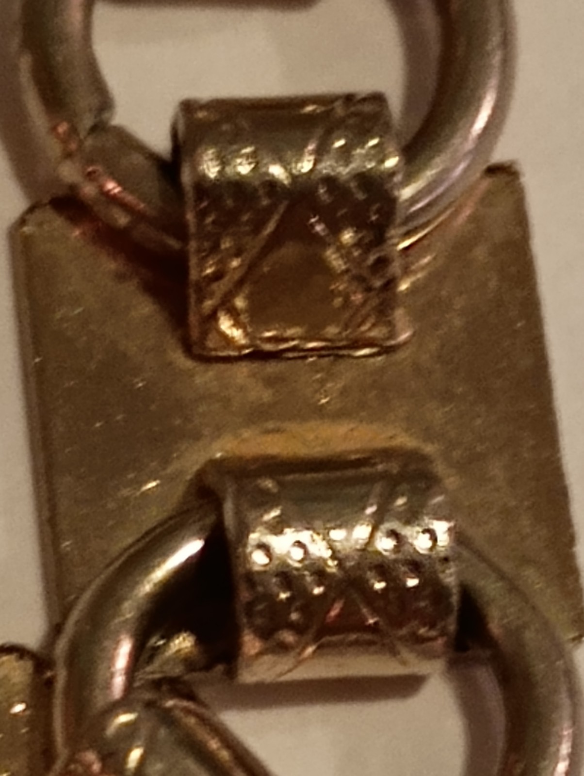 Vintage Gold Tone Harlequin Square Diamond Design O-Link Bracelet! LOOK! WOW!!!