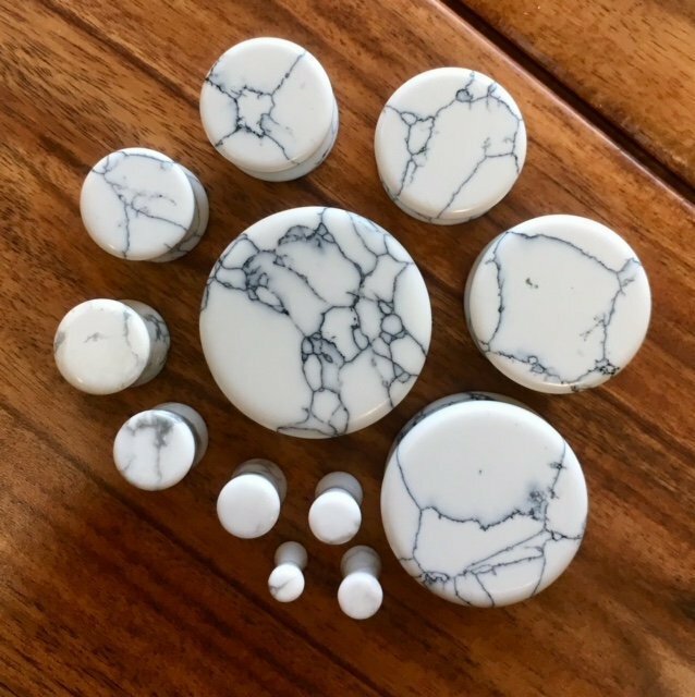 PAIR White Howlite Organic Stone Plugs Gauges – 3mm (8g) up to 25mm (1″)
