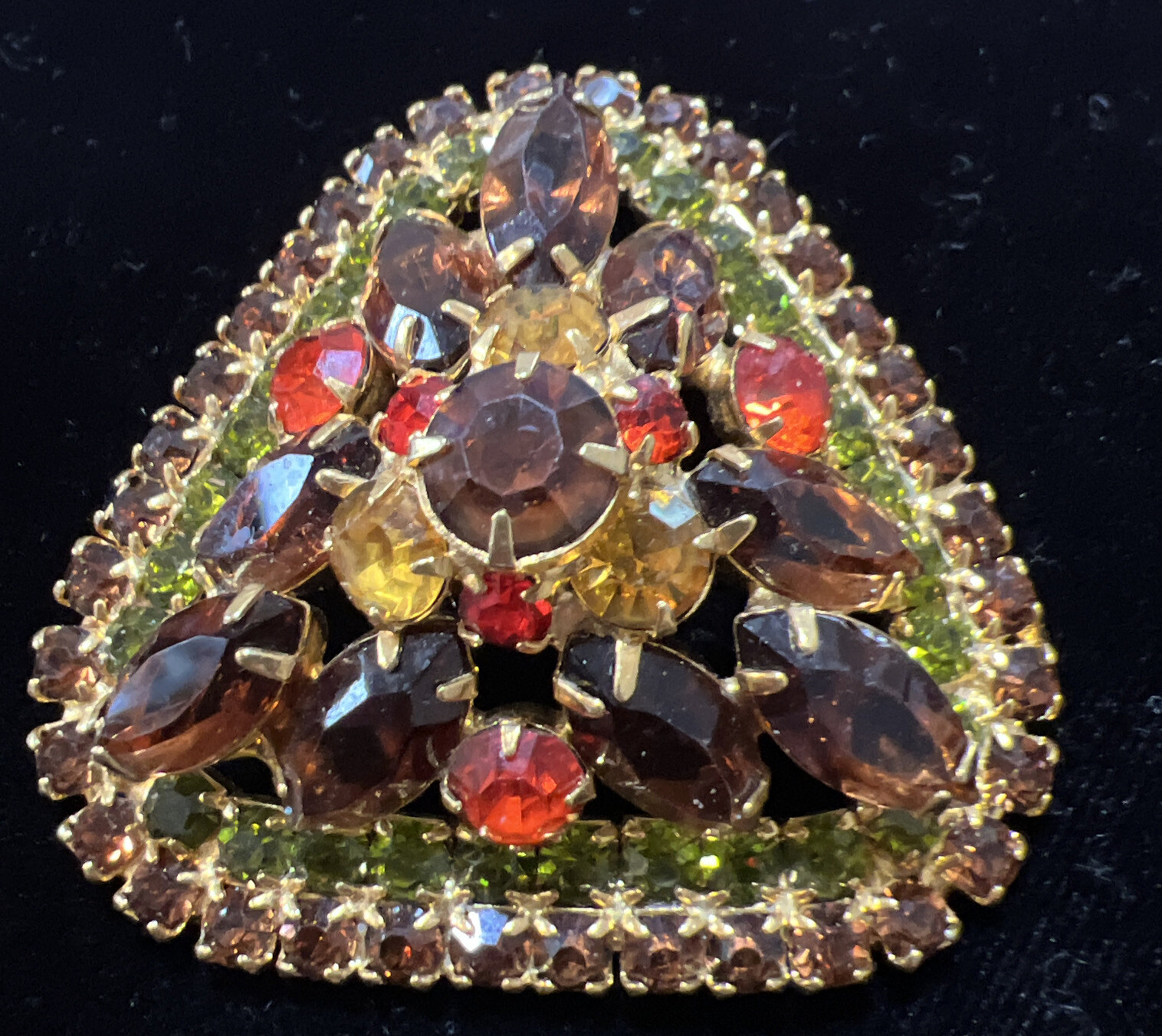 Juliana D&E Rhinestone Brooch Autumn Colors of Hyacinth Sable & Olivine Domed