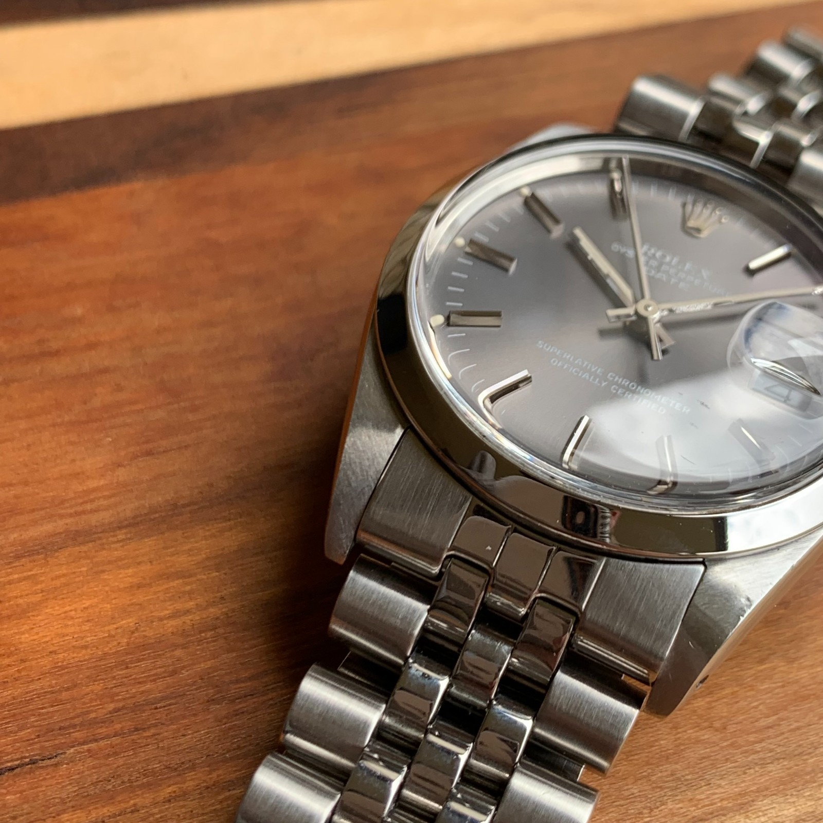 Rolex Oyster Perpetual Date Ref. 15000 Grey Dial Automatic Wristwatch