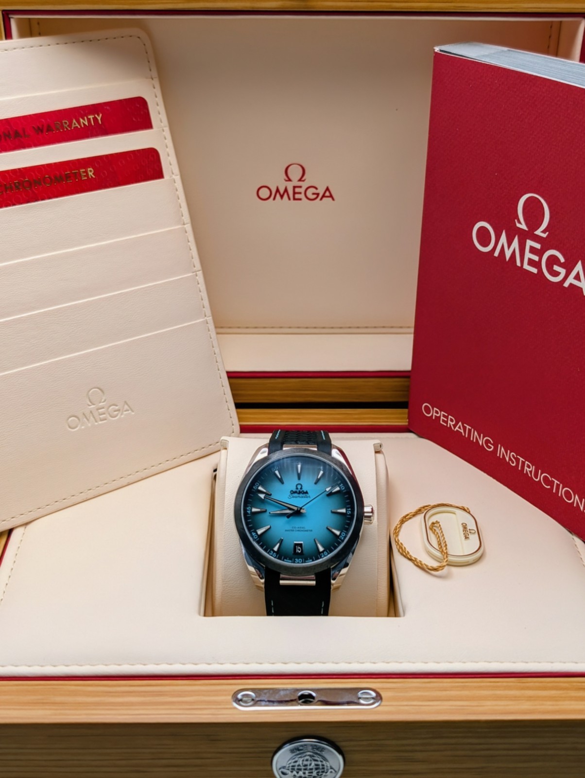 OMEGA Seamaster Aqua Terra 41mm Turquoise Black Steel Watch 220.32.41.21.03.001
