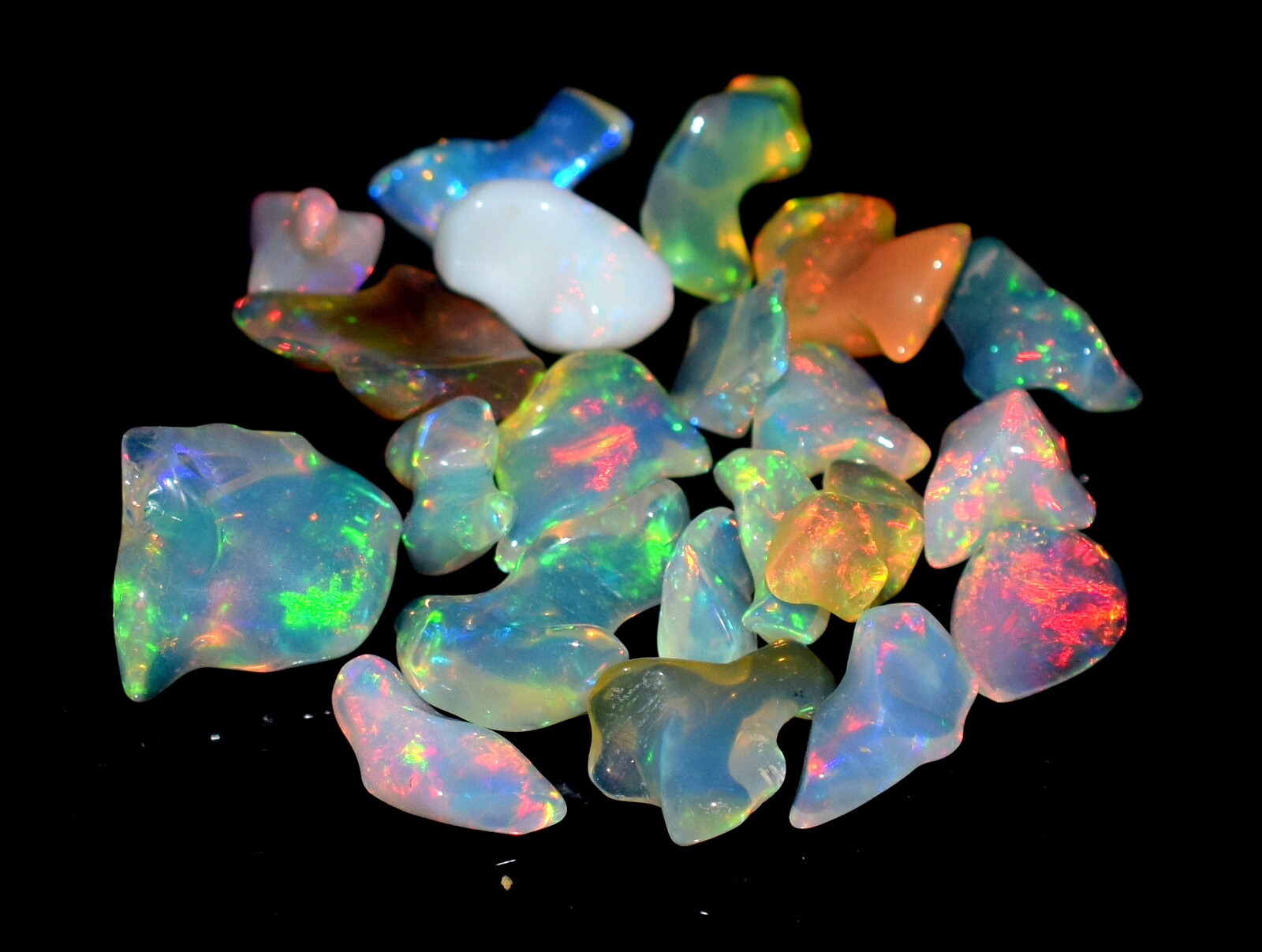 Welo Opal Nuggets – Opal Jewelry – Polished Opal Freefrom – Ethiopian Opal Stone