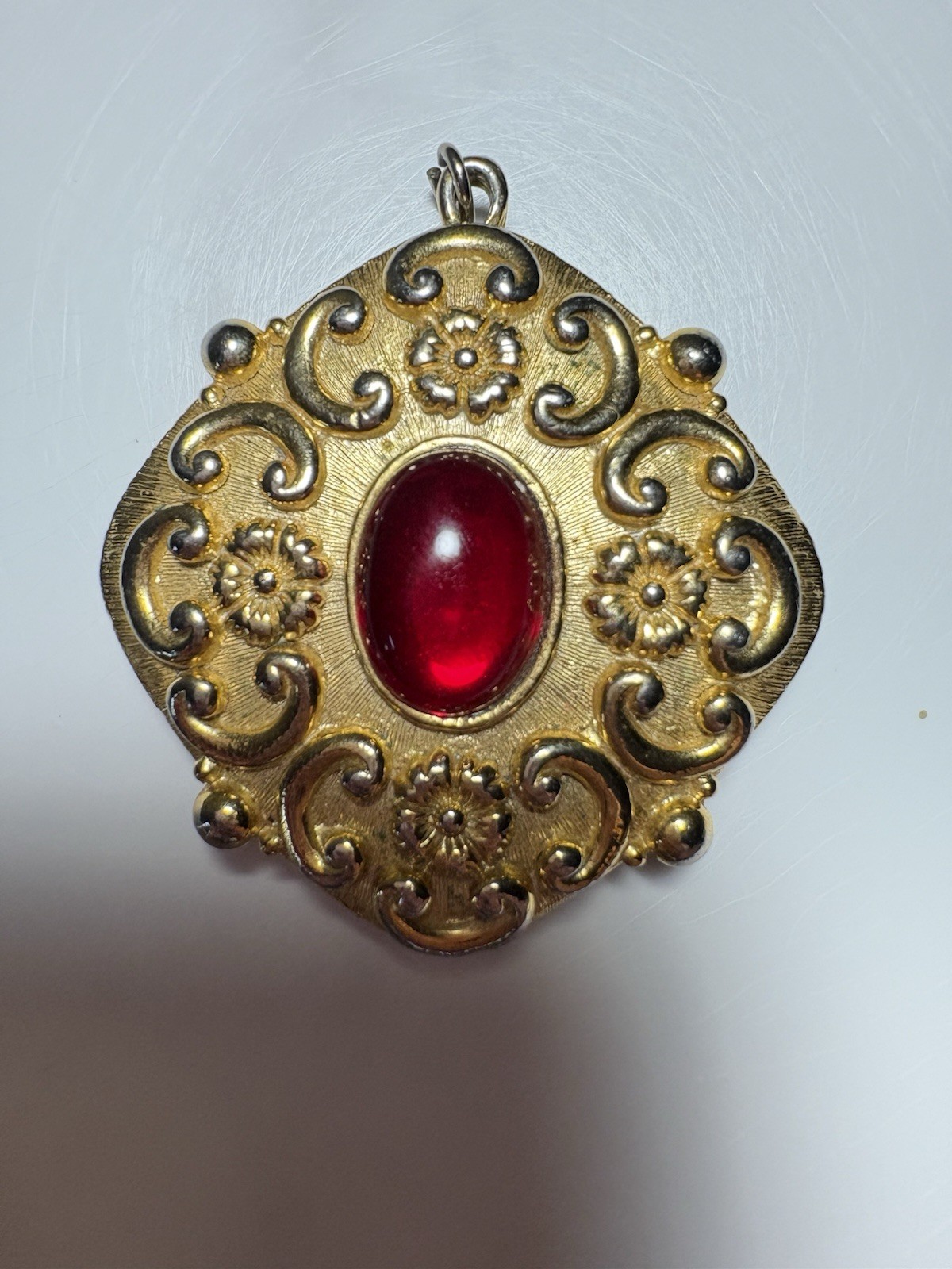 VINTAGE REVLON INTIMATE Solid Perfume Compact Pendant Gold Tone