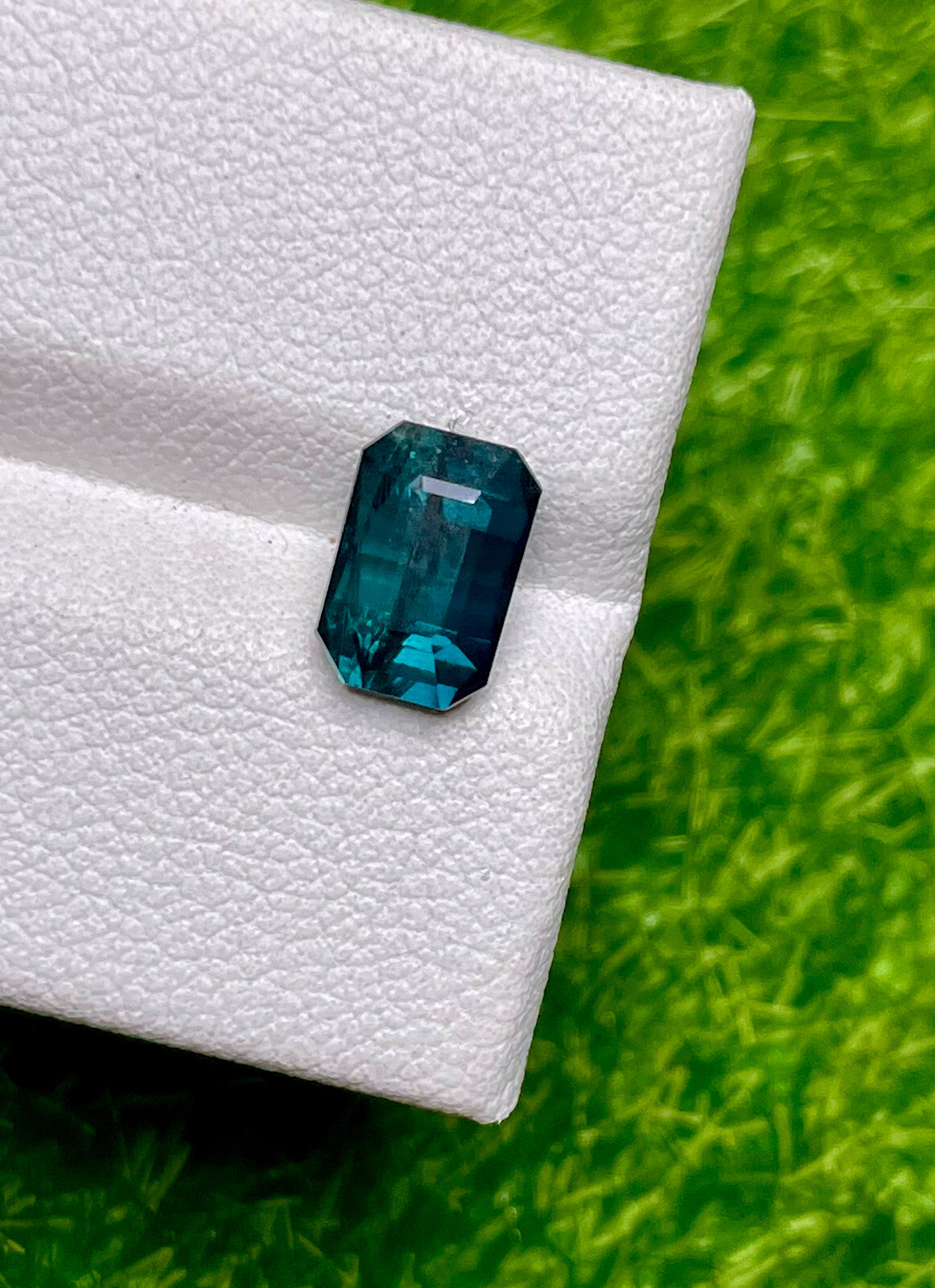 1.83Ct Wonderful 100% Natural Blue Indicolite Tourmaline