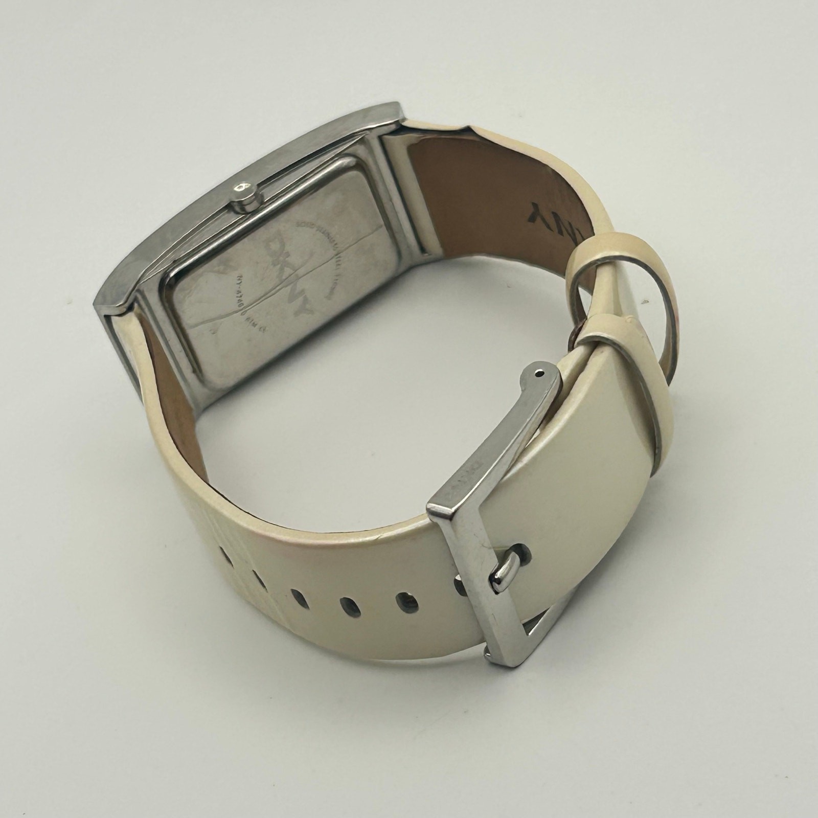 DKNY Silver-tone Stainless Steel Minimalist Ladies Watch Working New Battery