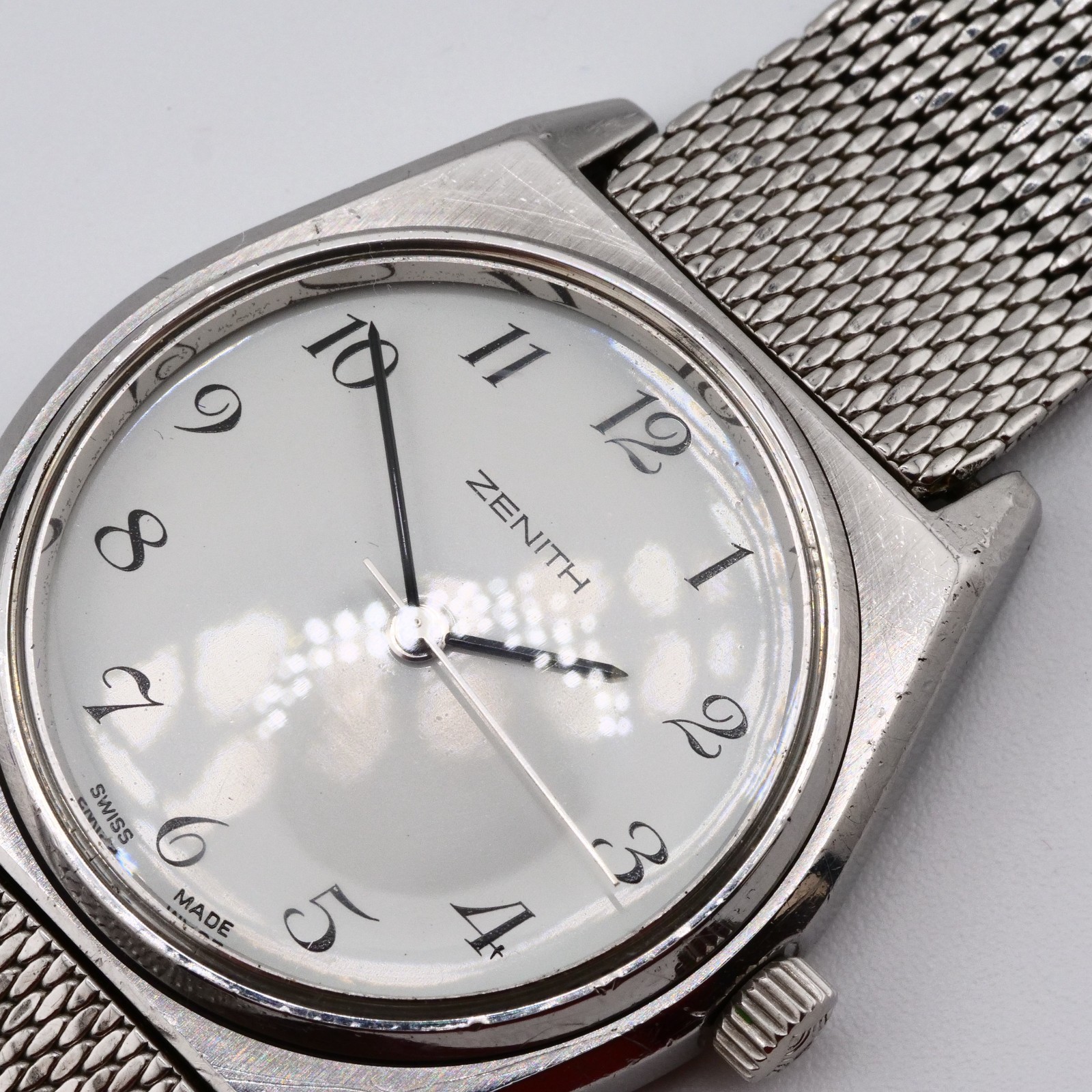 Zenith 01.1670.360 Steel White Dial Manual Wind Vintage Watch 1970s works well