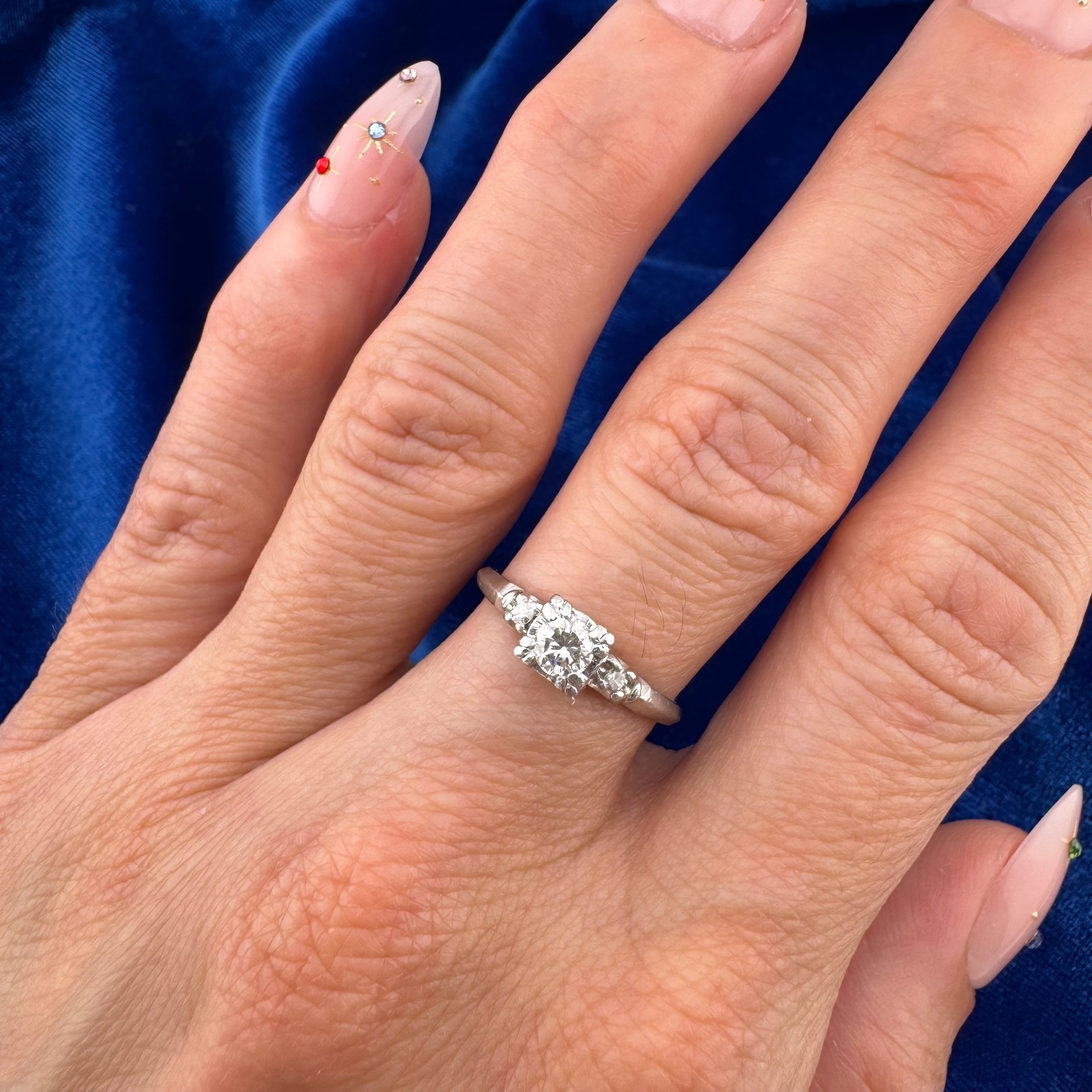 Sweet Vintage 1940s–50s Platinum 900 Diamond Ring 0.27ctw Size 6 3.1g