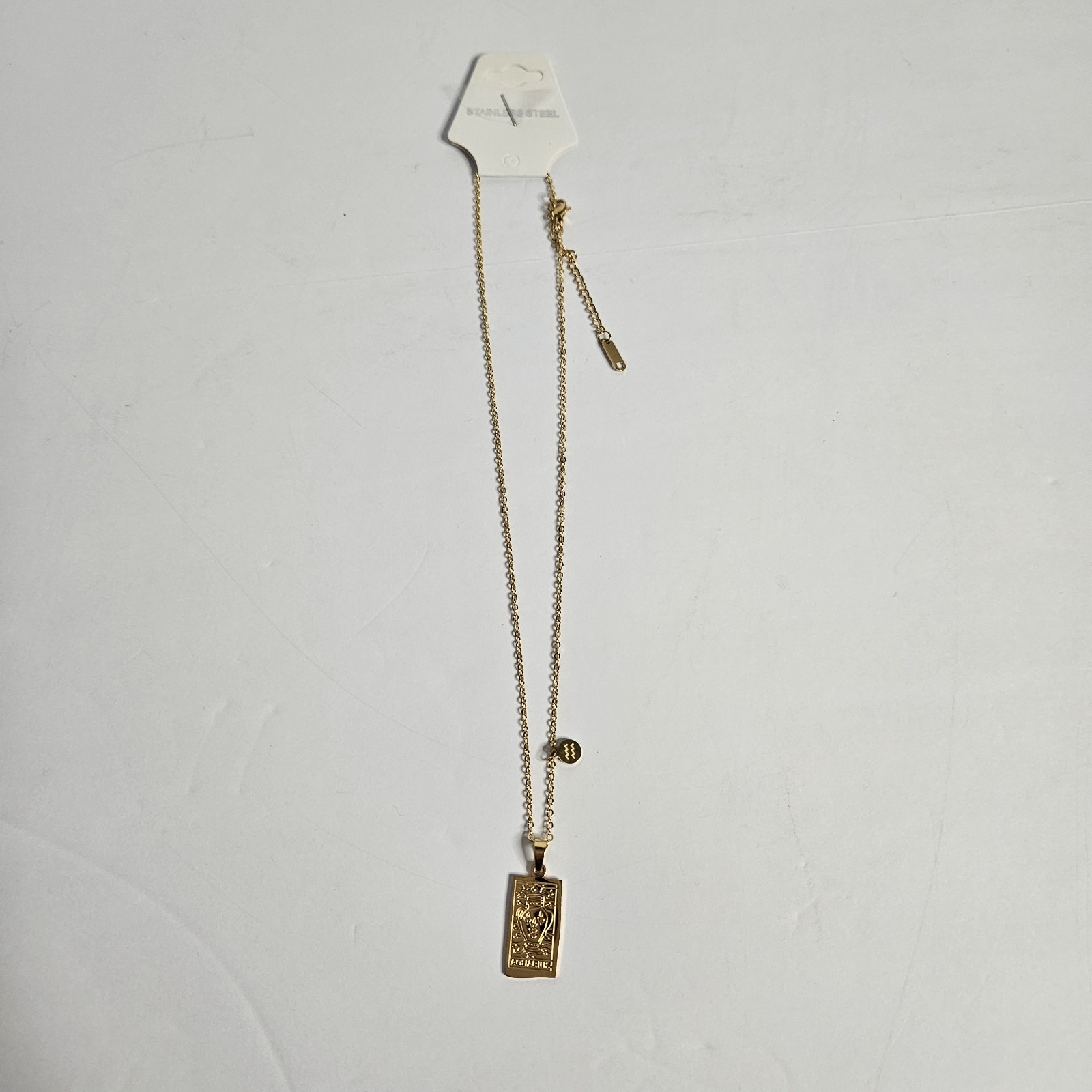 Aquarius Zodiac Astrology Necklace 16″ Reversible Pendant Gold Stainless Steel