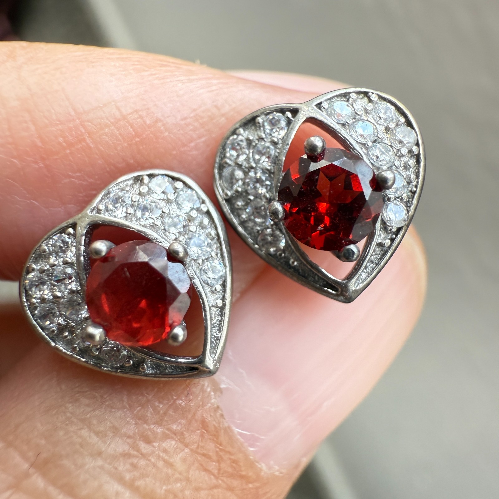 925 Sterling Silver Earrings 4mm Natural Rhodolite Garnet Gemstone Zircon Heart