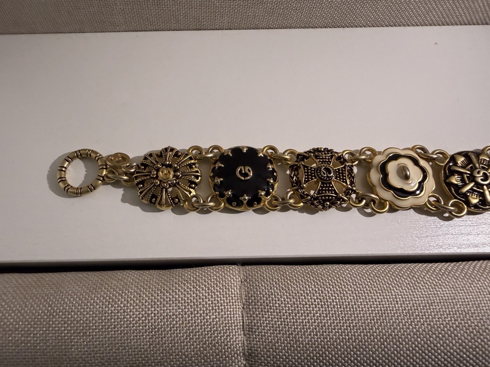 ~Rare~ ST. JOHN Matte Goldone & Enamel Button Link Bracelet