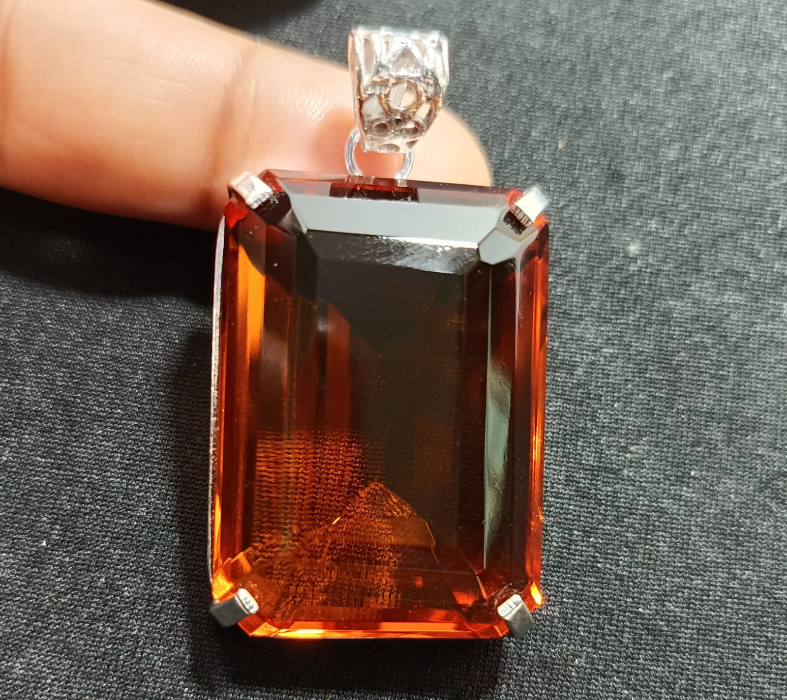 Certified Natural 104.35 Ct Brazilian Emerald Topaz Pendant Loose Gemstone