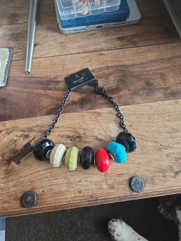 New Look Chunky faceted large bead necklace black chain statement