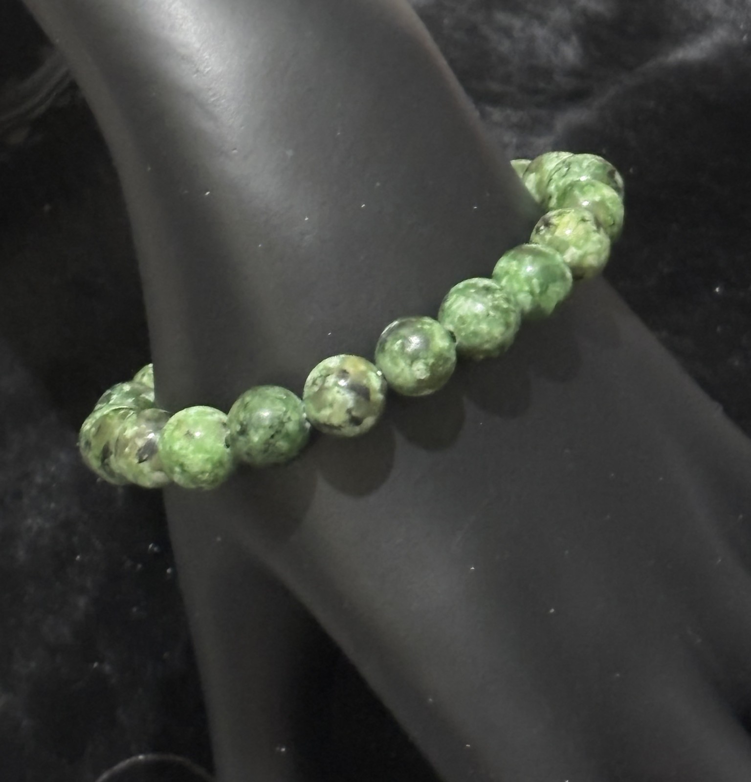 🟢 Green Aventurine Stretch Bracelet – Natural Stone – 6.25″ (Fits to 7.5″)