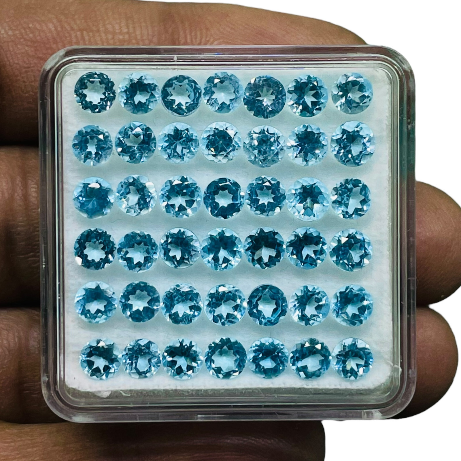 VVS 20 Pcs Natural Sky Blue Topaz 4mm Round Cut AAA Quality Loose Gemstones Lot