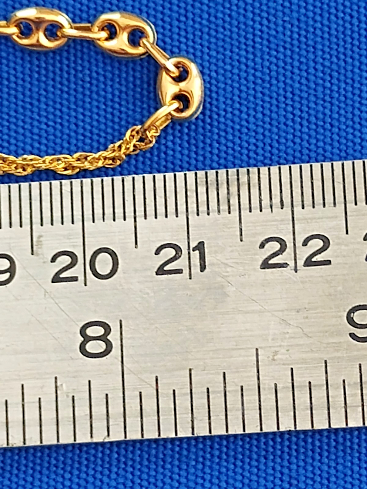 14k Gold Chian. 16 inches long Mariners Chain. 4.4 grams
