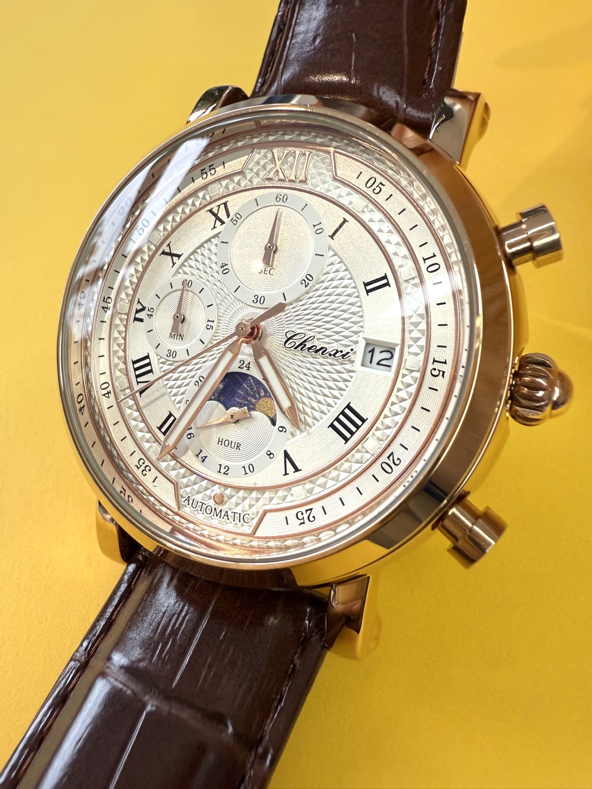 Mens Watch Chenxi Vintage Style Chronograph Moon Phase Cream Face Leather