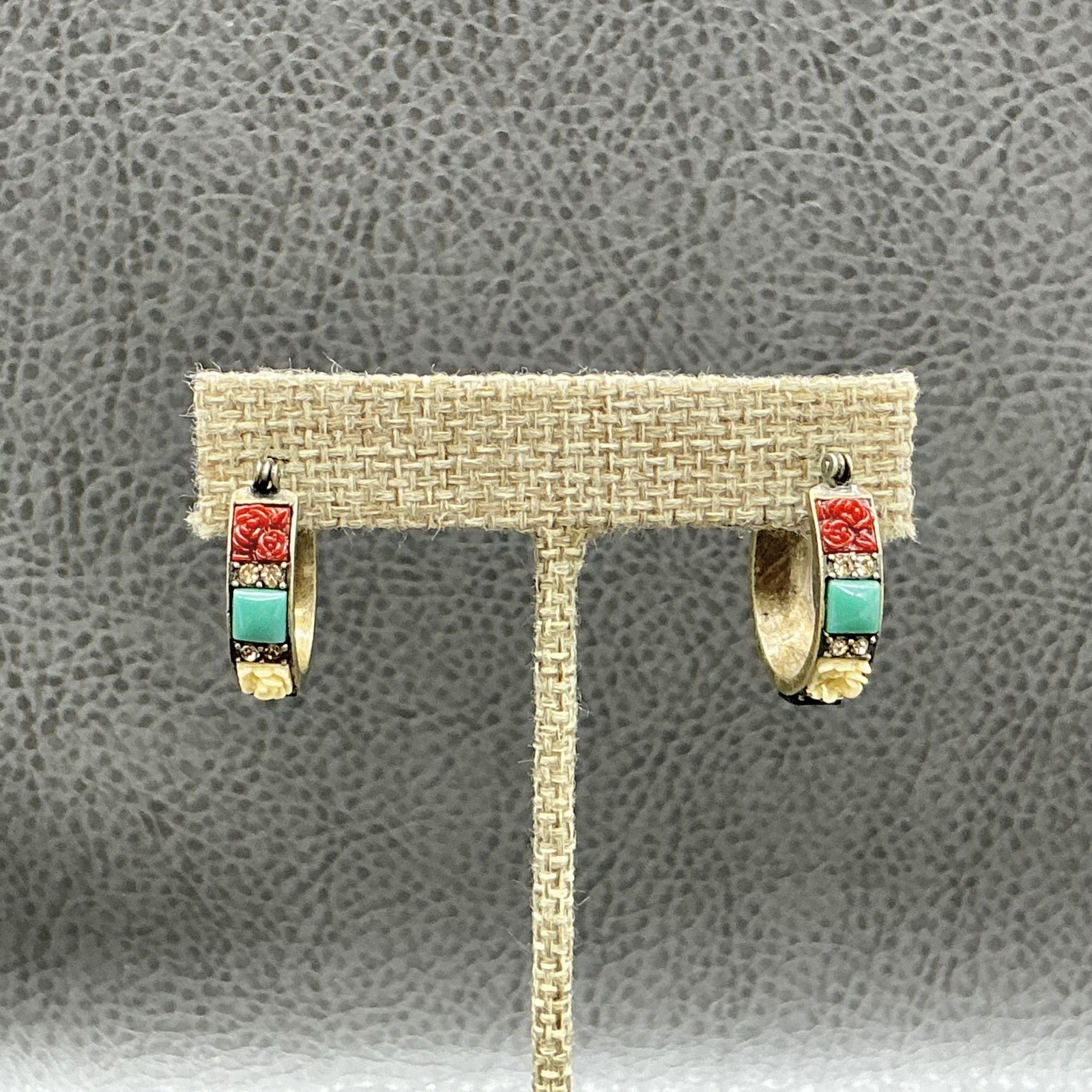 Liz Claiborne Multicolor Floral Carved Resin Rhinestone Hoop Earrings Brass Tone