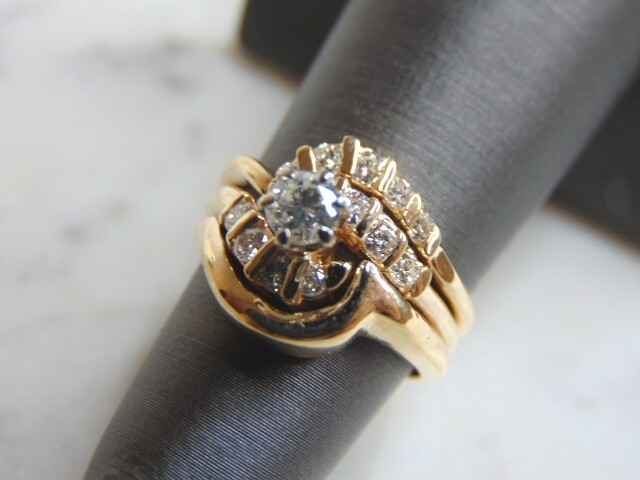 Womens Vintage Estate 14K Yellow Gold Diamond Ring 5.8g E2132