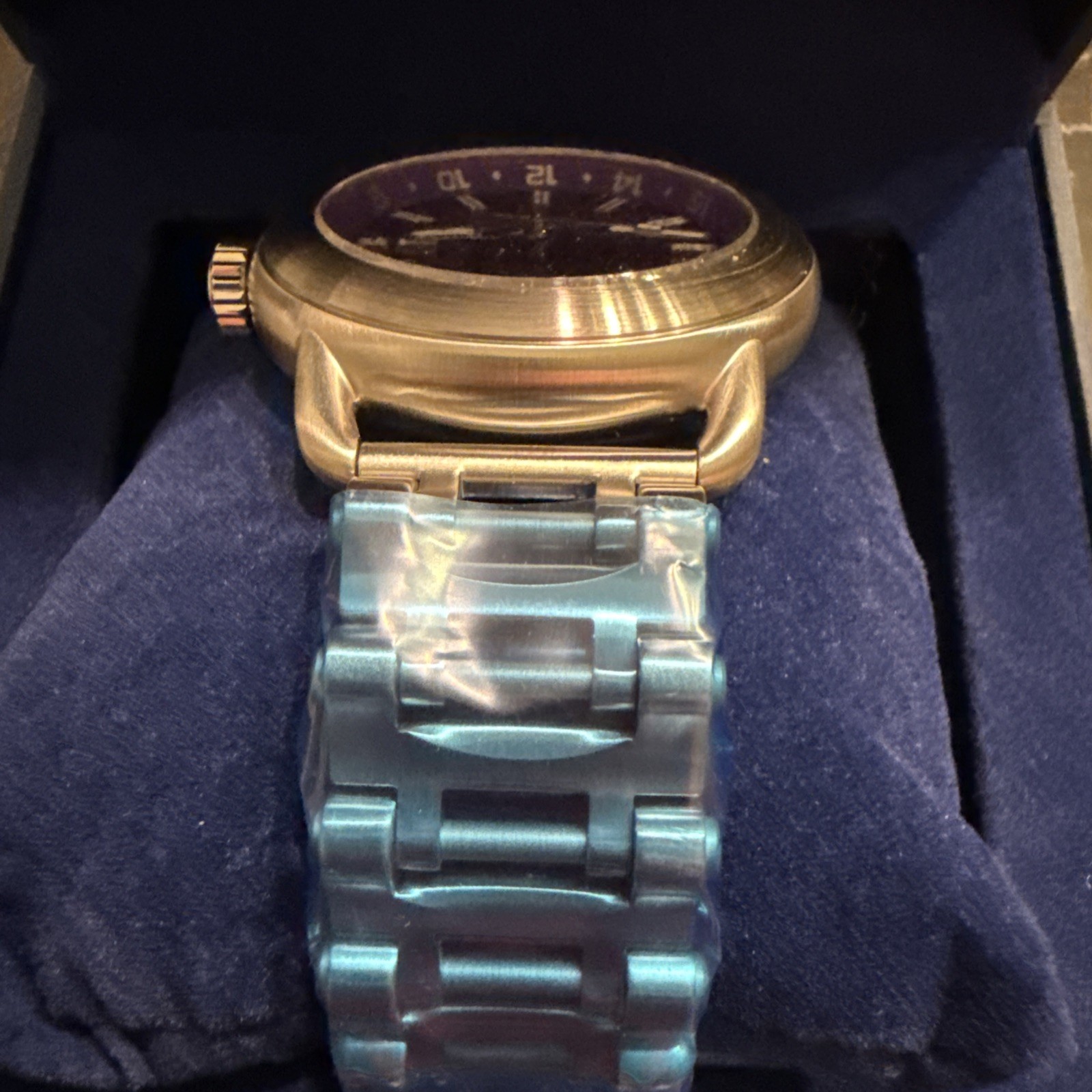 Aragon A546PUR Millipede EVO GMT 50mm Brand New In Box with protective wrapping