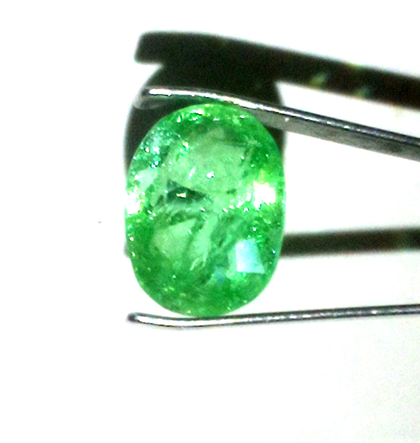 1.5 ct Paraiba tourmaline neon blue green SI clarity GIA certificate