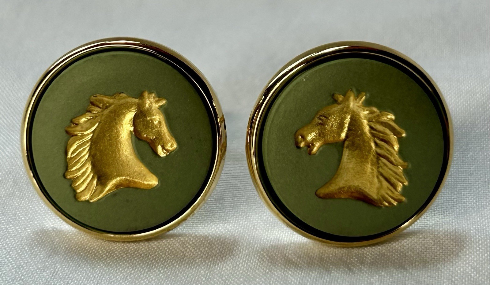 Wedgwood Lot Of 4 Pair Vintage Cufflinks