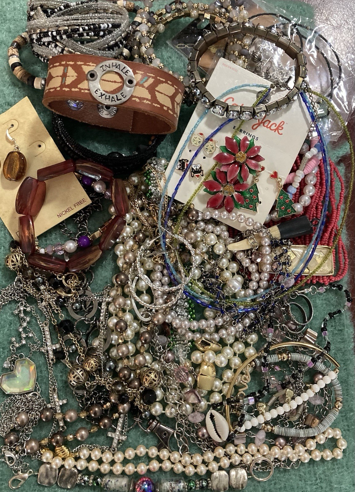 Misc Unbranded Costume Jewelry Lot Bracelets Ears Necklaces ++ ForCrafting A23B