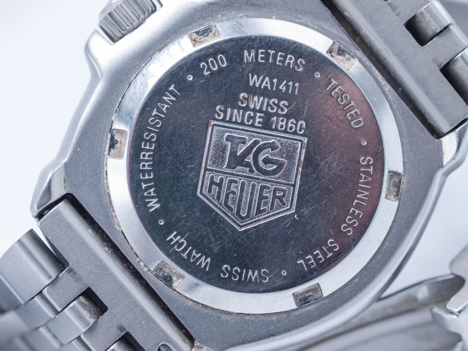 Tag Heuer Formula 1 WA1411 Women’s 28mm Quartz Dive Watch w/ Original Bracelet