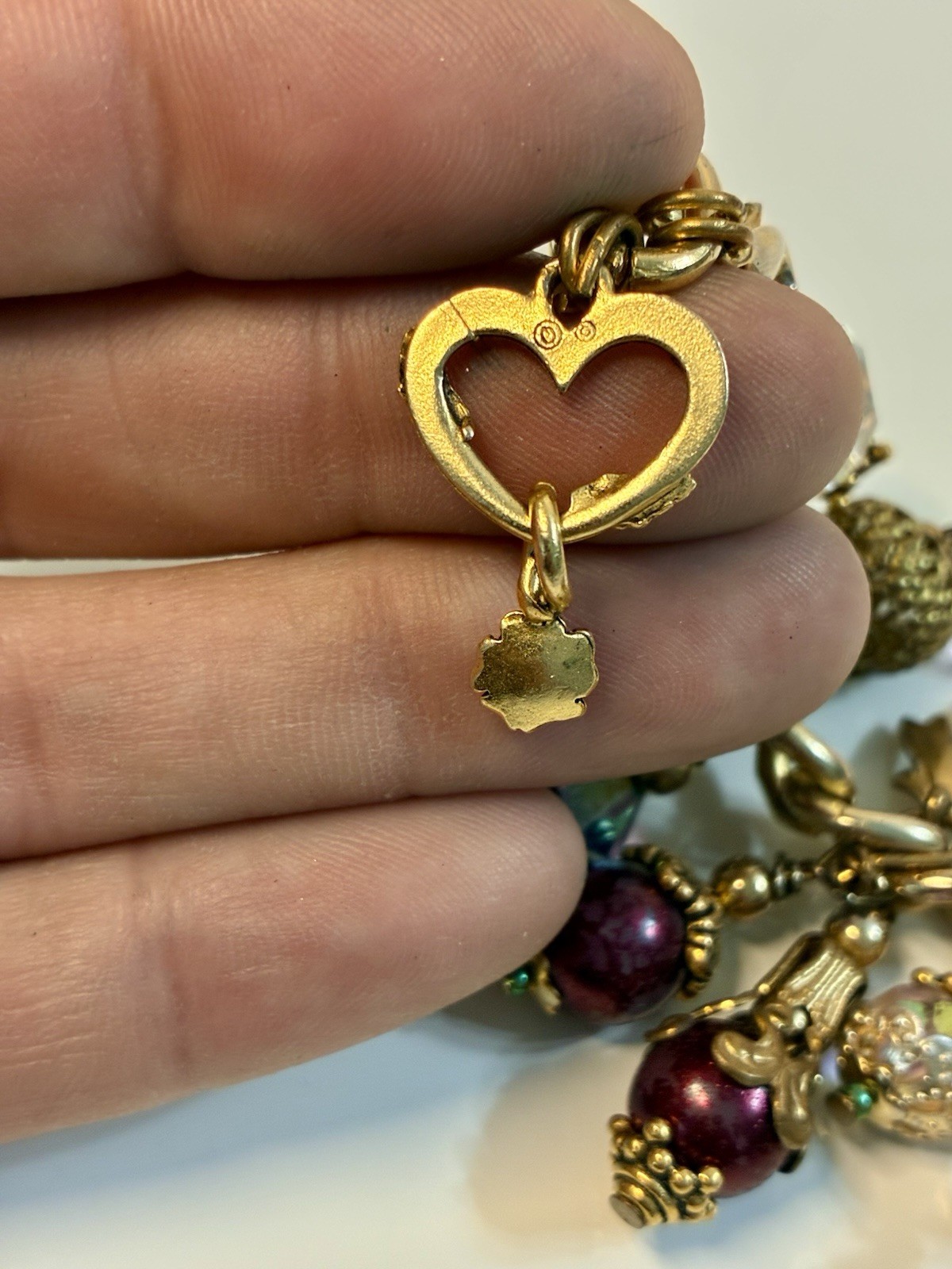 Gold Tone Cable Chain Charm Bracelet Toggle w/ Crystal Dangle Leaf Charms