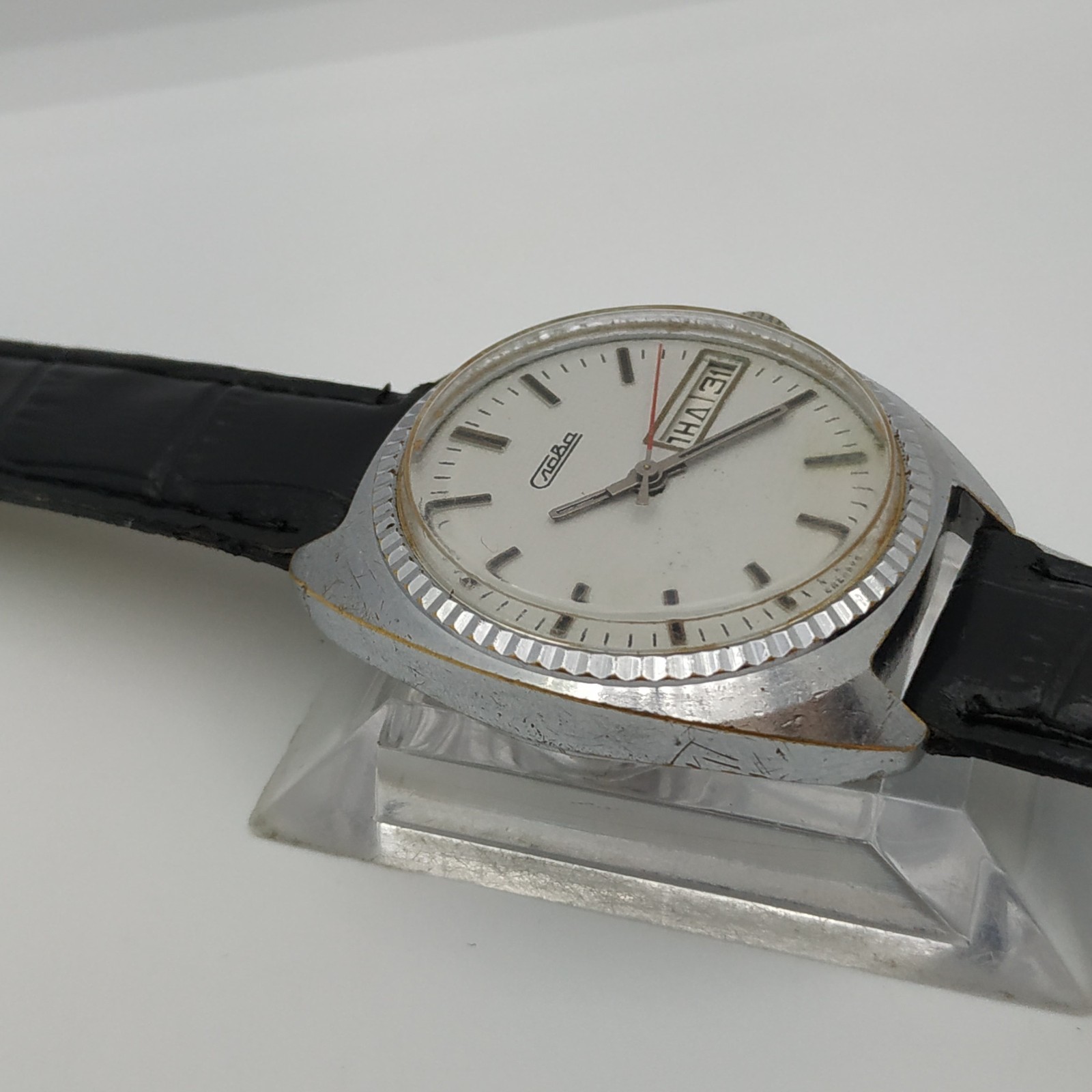 Dress Men’s Watch SLAVA Vintage USSR Mechanical SERVICED Retro Soviet Russia