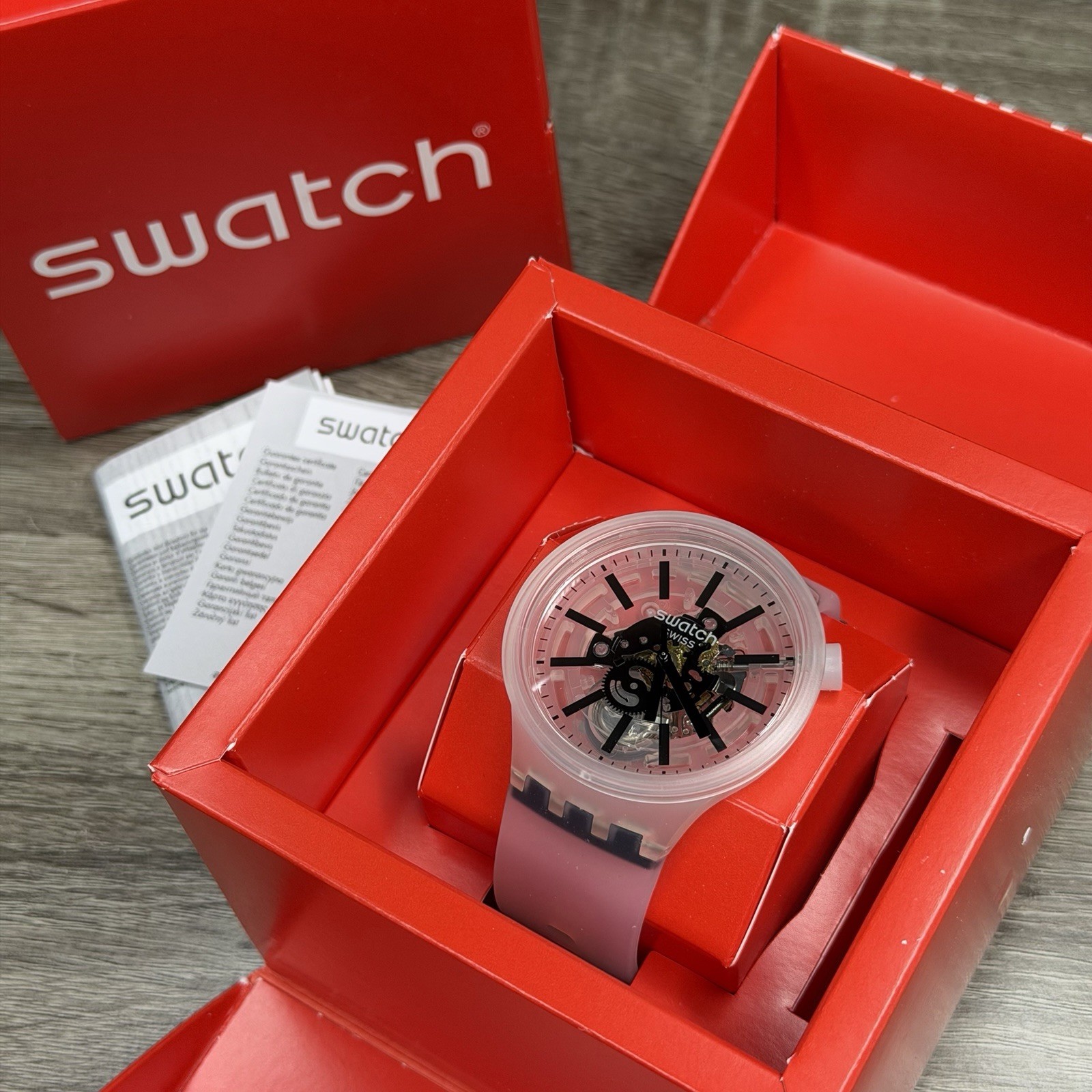 NEW✅SKELETON✅ Swatch Big Bold BLACKINJELLY Transparent Men’s Watch SO27E101