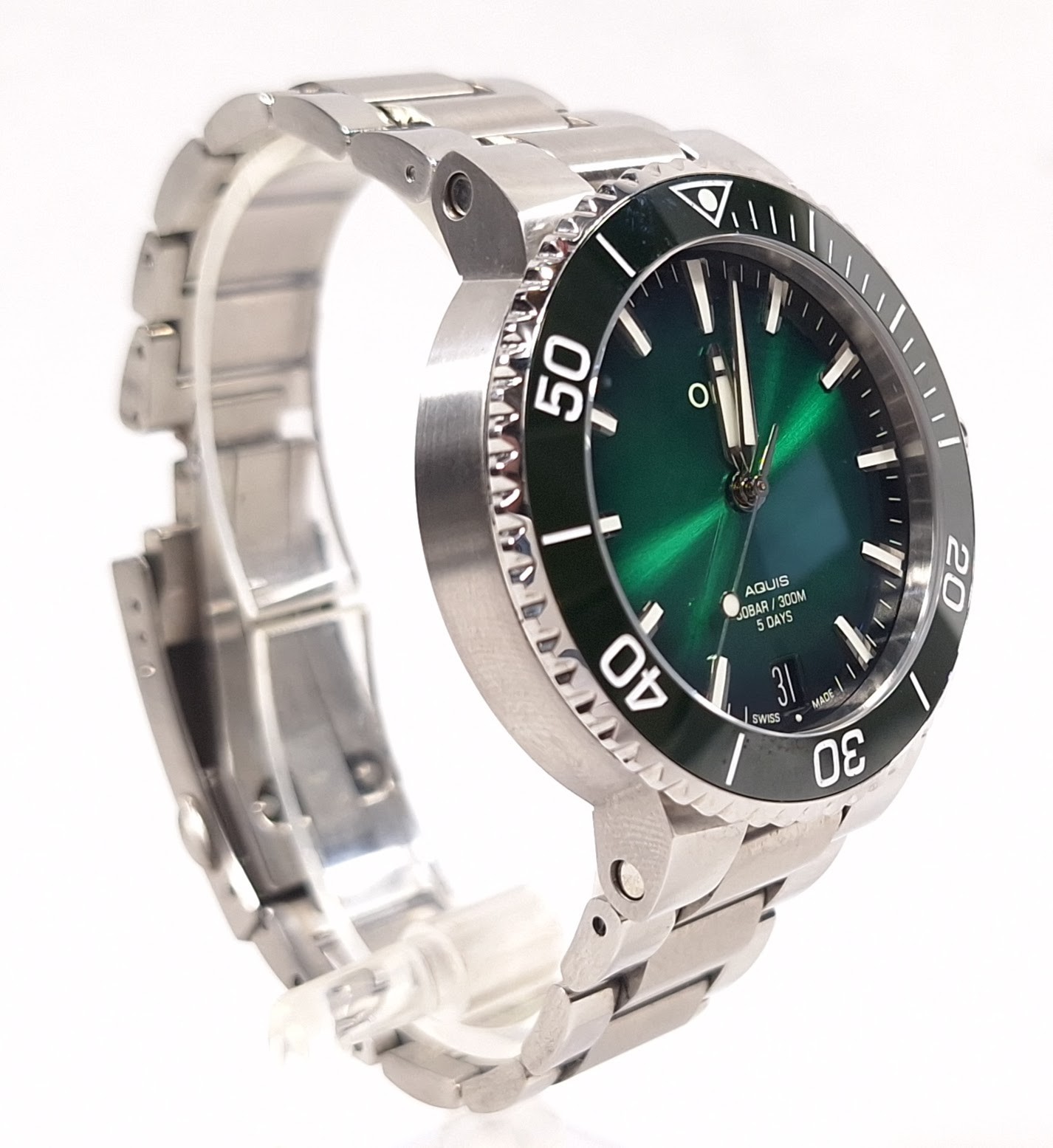 Oris Aquis Date Calibre 400 41.5mm Men’s Watch – 01 400 7769 4157-07 8 22 09PEB