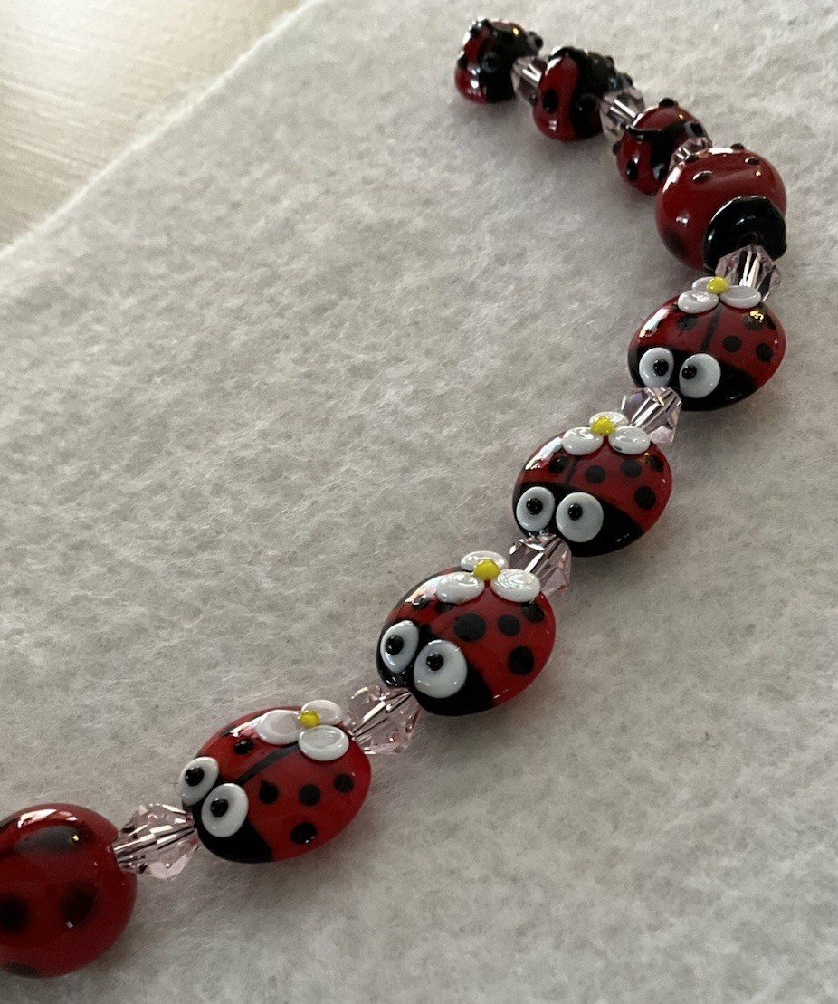 New 8” Strand Assorted Ladybug LampWork Glass Beads 10-14mm/Insect Beads
