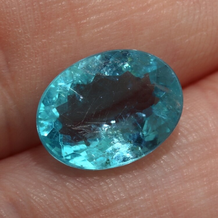 NATURAL BLUE APATITE 11.65 x 9 MM OVAL CUT OUTSTANDING COLOR ALL NATURAL F-4475