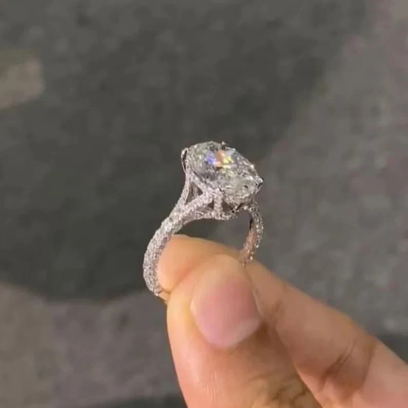 3.40 Ct Oval EF/VS1 Lab Grown Diamond Solitaire Wedding Ring 14K White Gold IGI